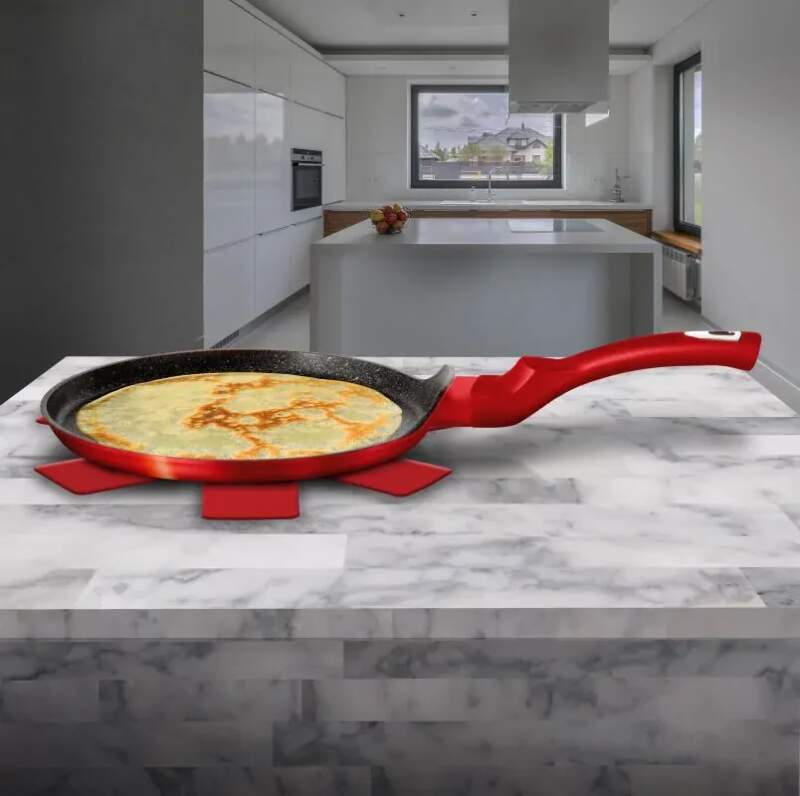 Panvica na palacinky s mramorovým povrchom 25 cm Berlingerhaus Metallic Line Burgundy BH-1272N