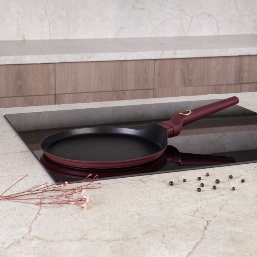 Panvica na palacinky s titanovým povrchom 25 cm Berlingerhaus Leonardo Collection BH-8025