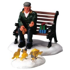 Figurines Lemax 42905 Feeding Pigeons, Set Of 2