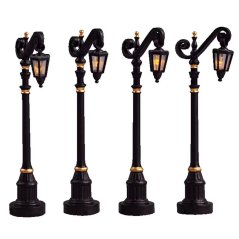 Pouličné osvetlenie Lemax 54313 Koloniálne pouličné lampy, 4 dielny set