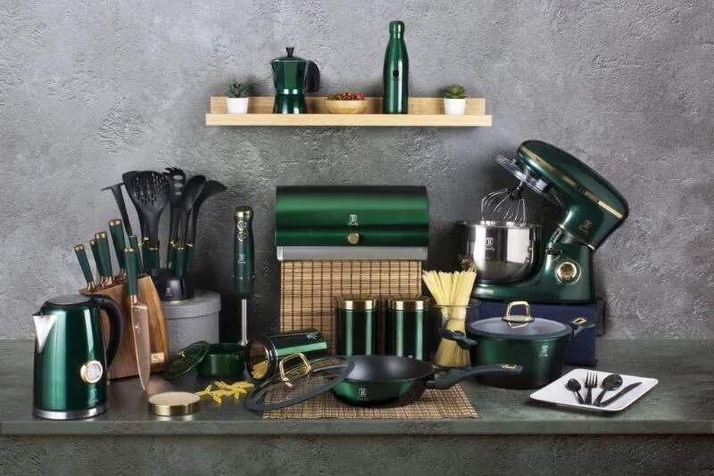 Panvica s titánovým povrchom 28 cm Berlingerhaus Emerald Collection BH-6048